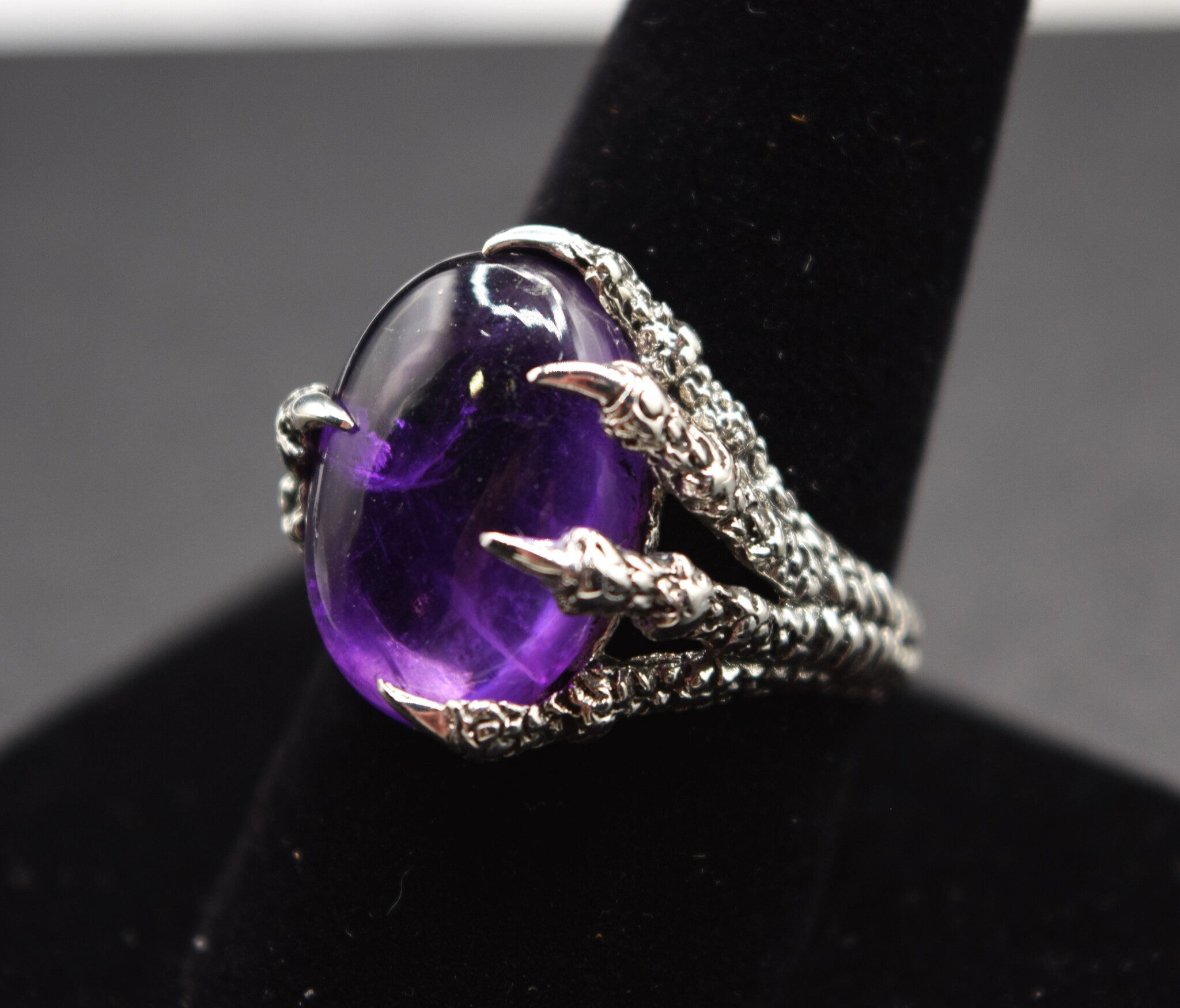 GDS 035 SS Amethyst 14x17mm Oval Cabochon Oxidized Talon Prong Ring Size 9