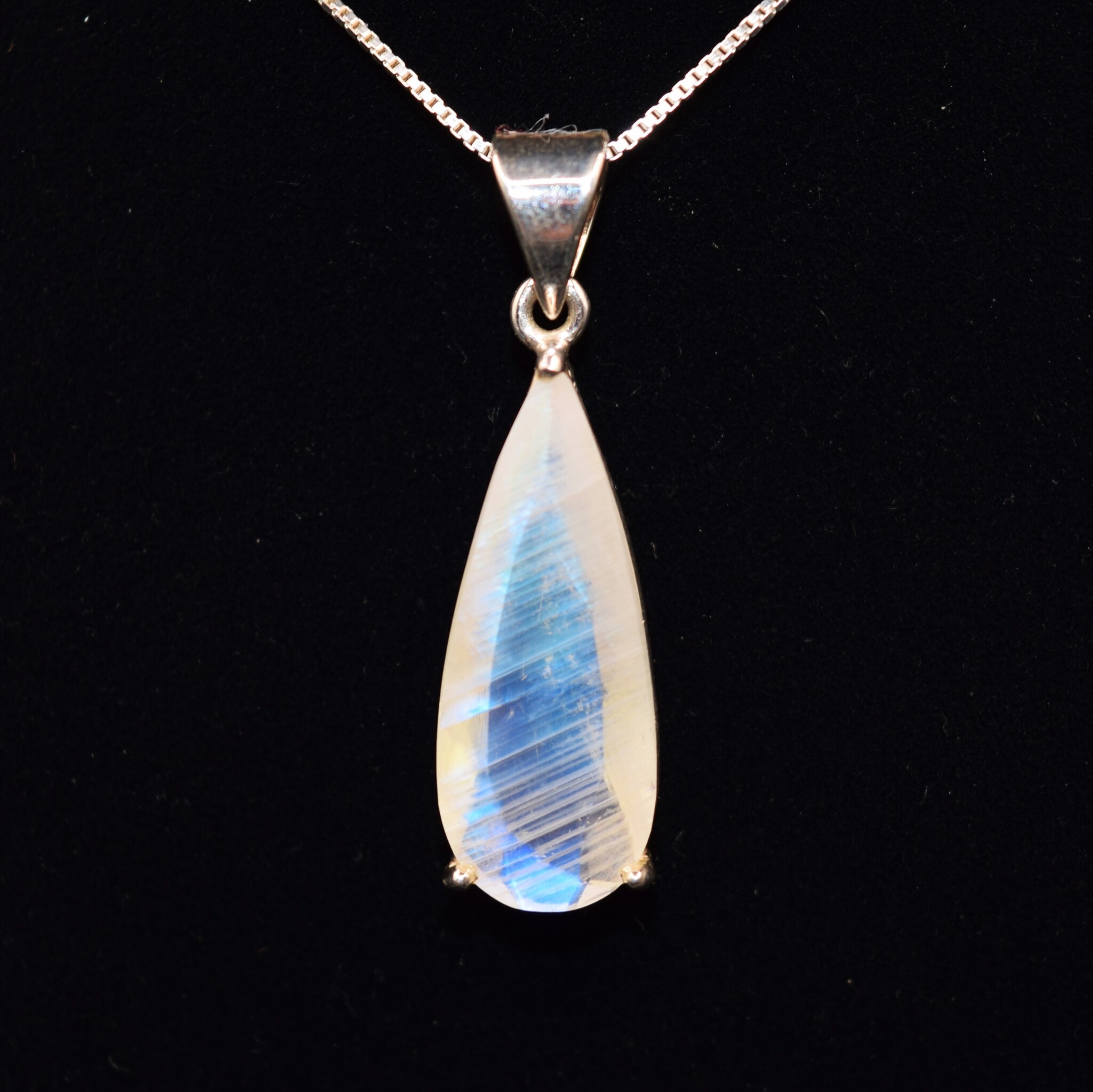 VIT 005 SS Rainbow Moonstone 11x27mm Faceted Teardrop Shaped Pendant With 18" Box Chain