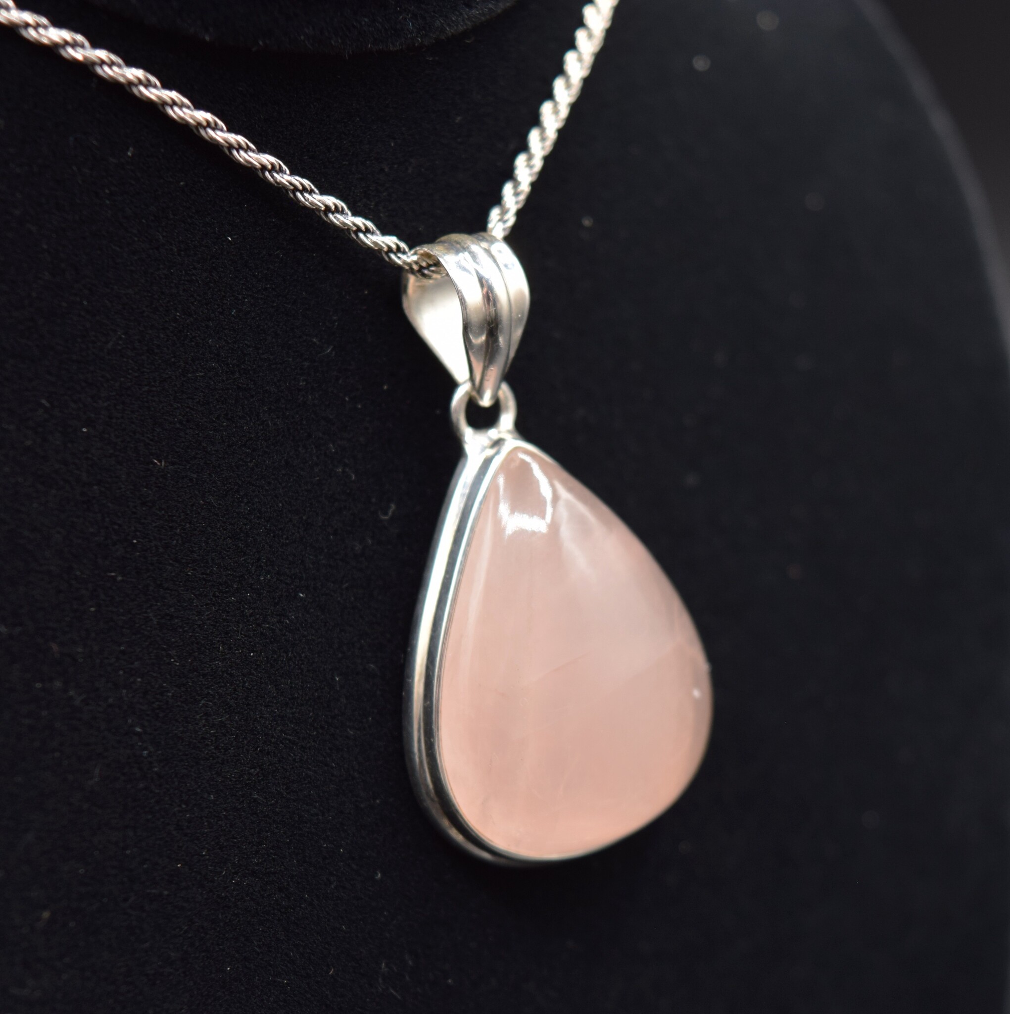 BLB 066 SS Rose Quartz 23x28mm Pear-Shaped Cabochon Bezel Set Pendant