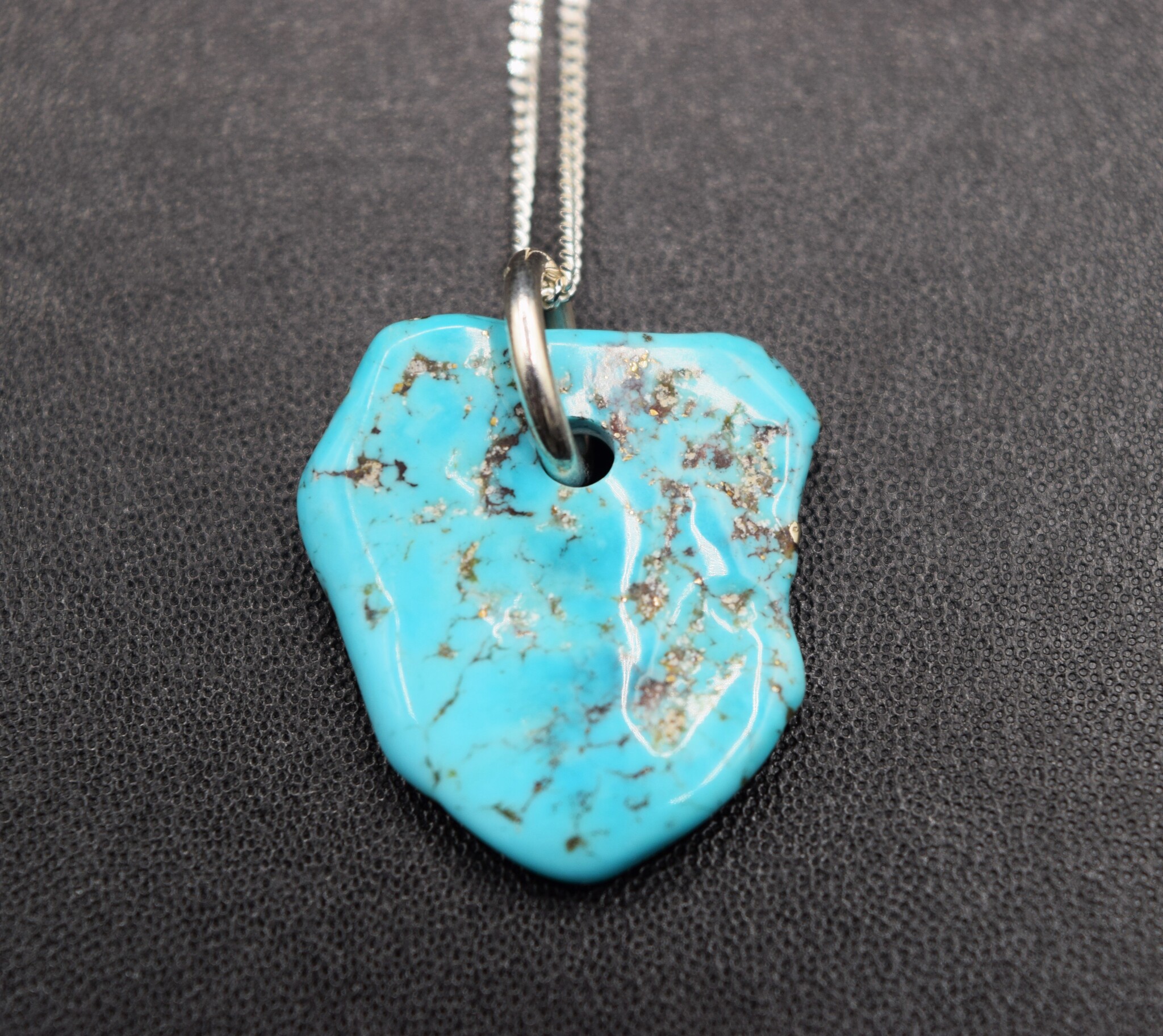 SS Turquoise Nugget 25x23mm Drilled w/Silver bail and 18" Gourmette Chain Necklace