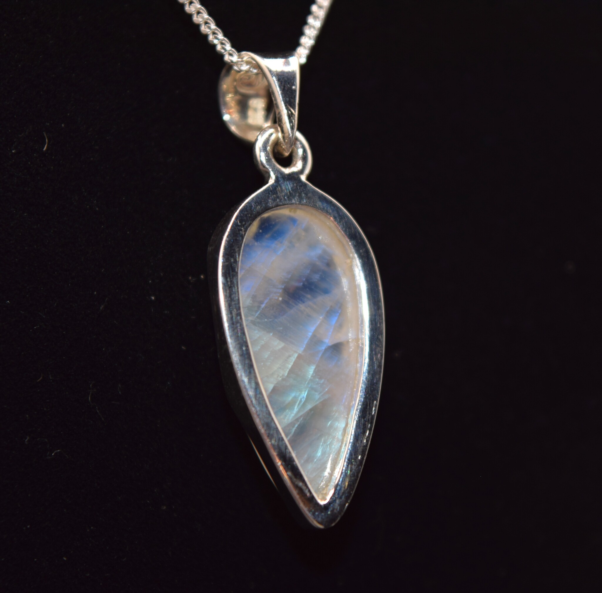 VIT 005 SS Rainbow Moonstone 24mm Pear Cab Bezel Set Necklace 18"