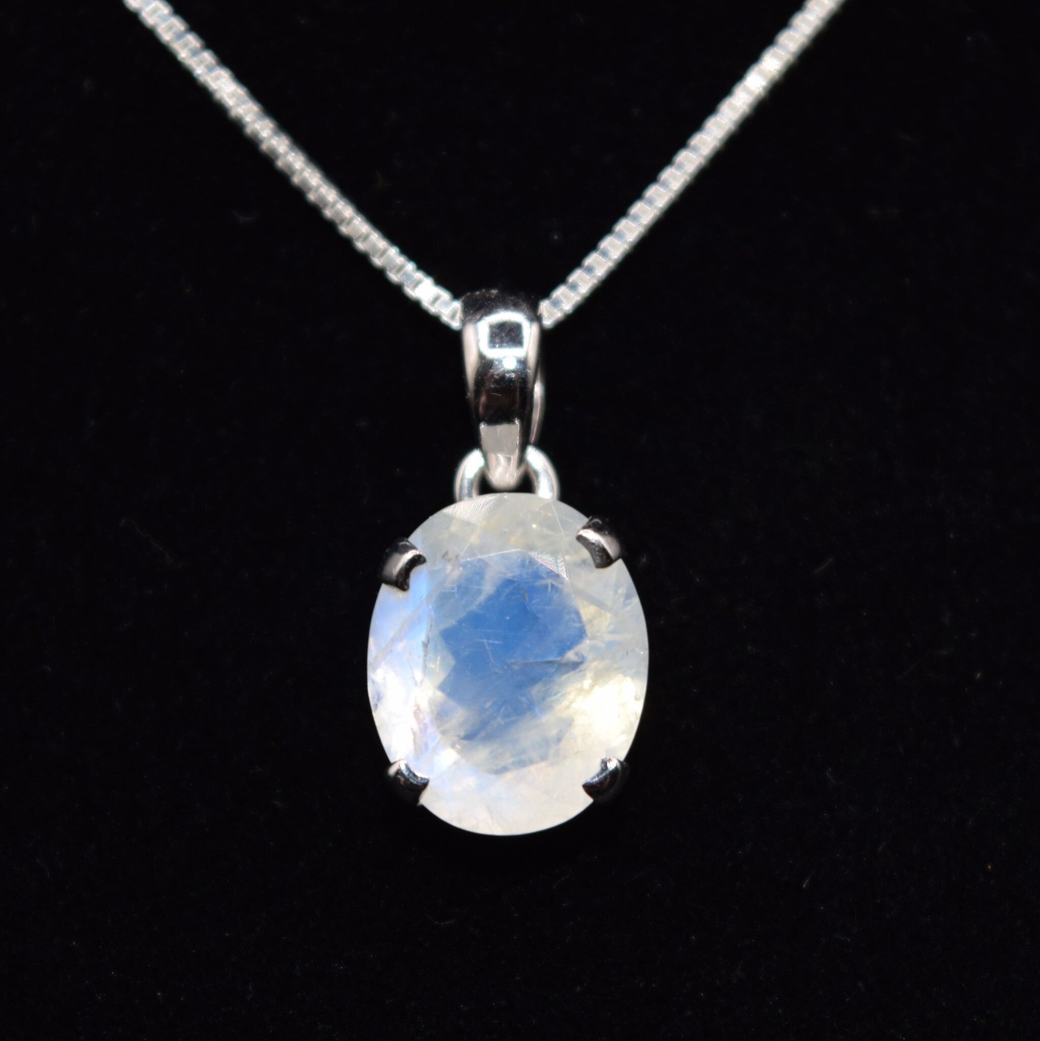 SS Rainbow Moonstone 12mm Faceted Oval Prong-Set on 18" Box Chain Necklace