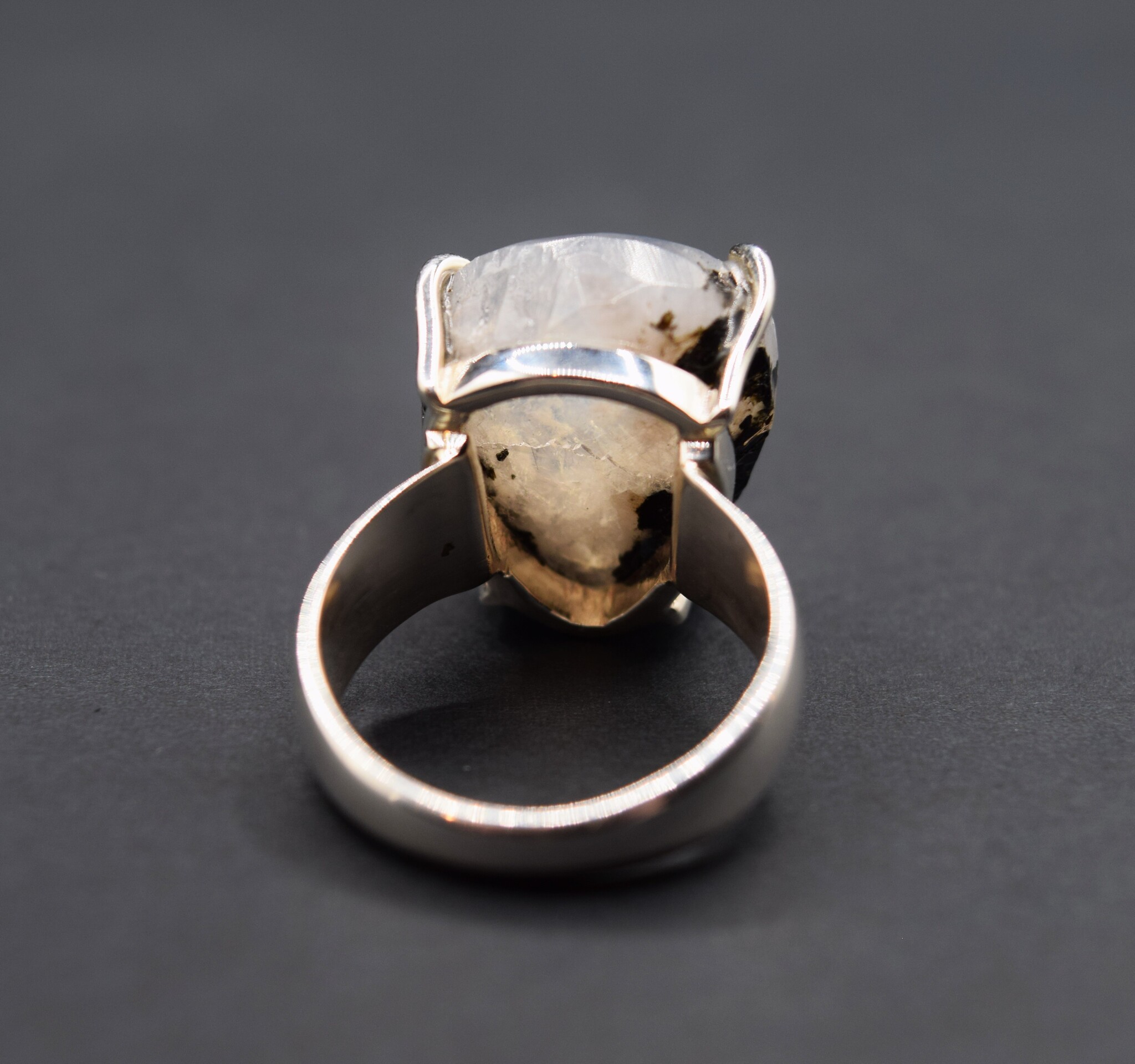 VIT 005 SS Rainbow Moonstone 16mm Freeform 4-Prong Set Ring Size 7.5
