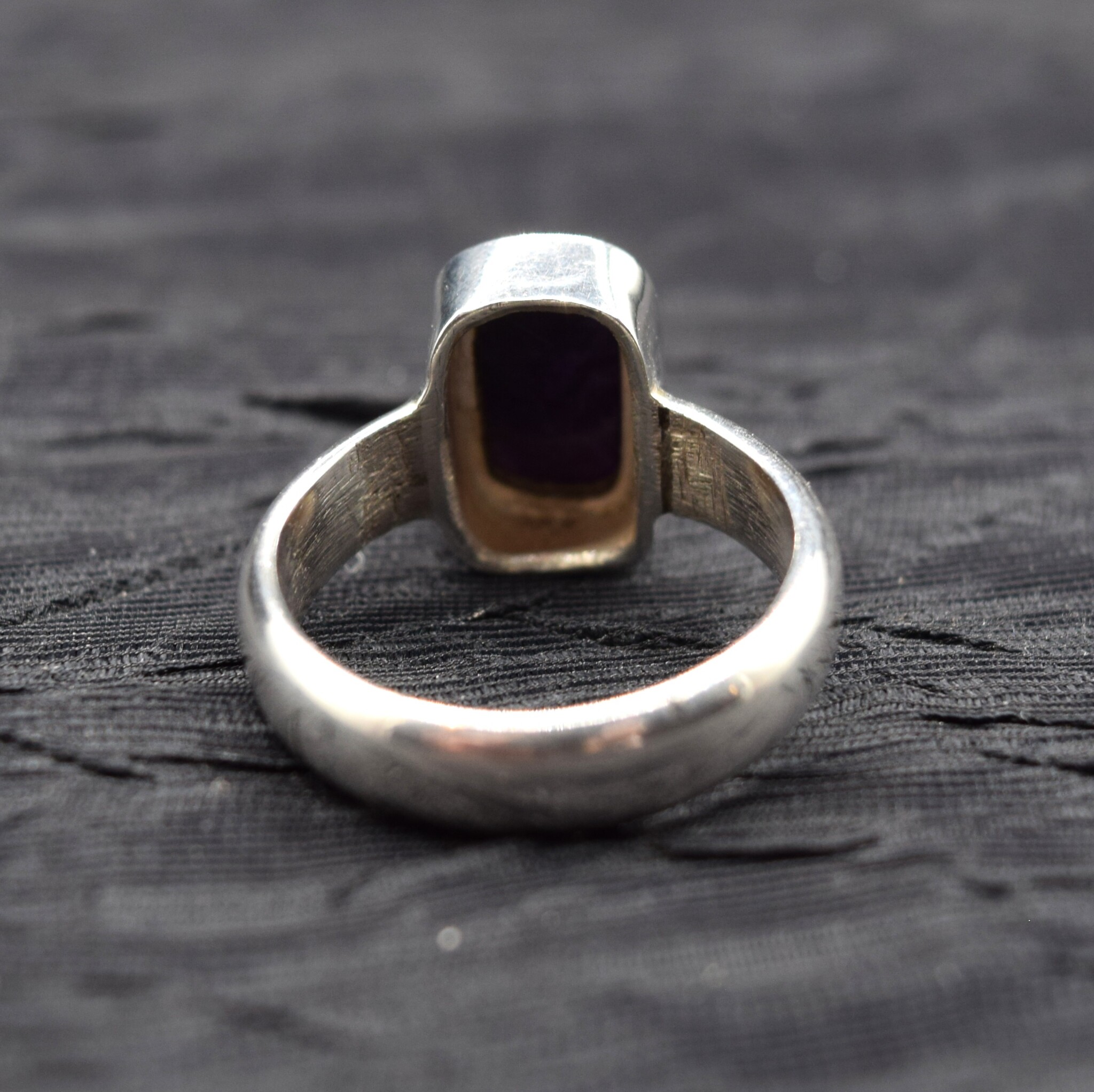 SUG 011 SS Sugilite 8x14mm Rounded Rectangular Cabochon Bezel Set Ring, sz. 10