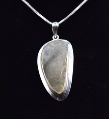 SUG 011 SS Libyan Tektite 15x36mm Freeform Pendant