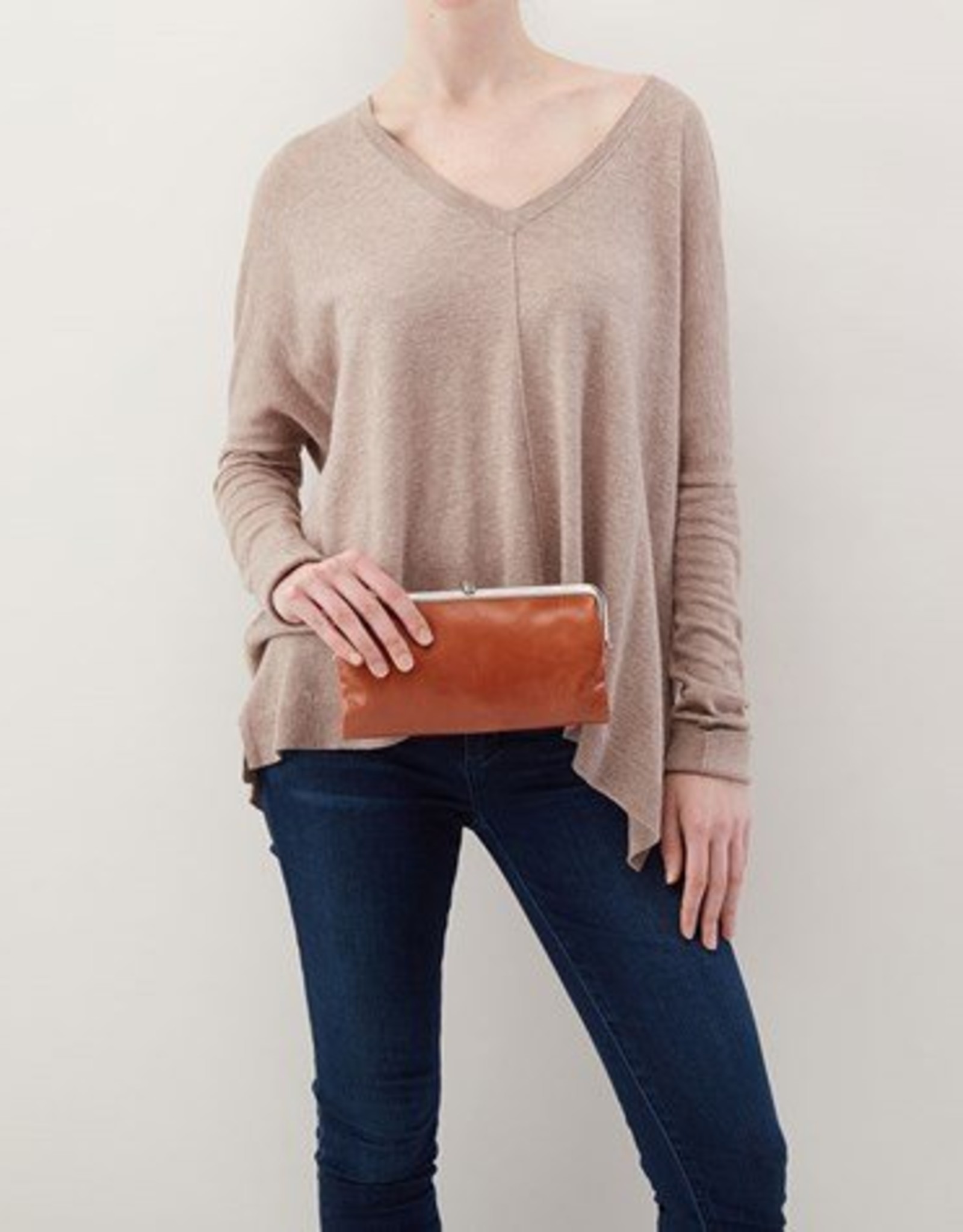 hobo clutch wallet