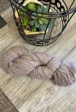 Universal Yarn Deluxe Worsted