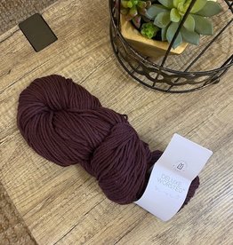 Universal Yarn Deluxe Worsted Eggplant