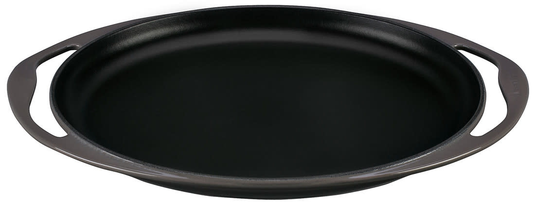 Oval Skinny Griddle 12.25 in - Creative Kitchen Fargo