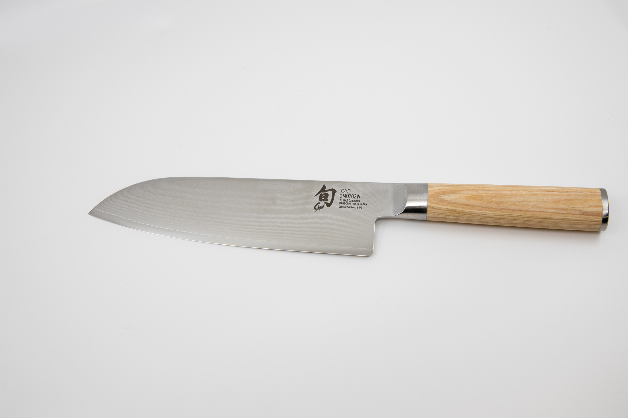 Handcrafted Santoku, Shun Classic