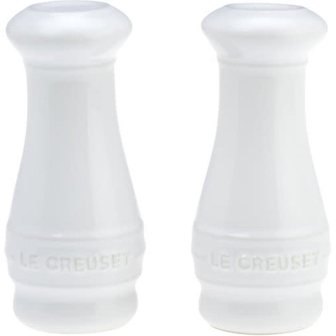 https://cdn.shoplightspeed.com/shops/612885/files/33608639/660x660x1/le-creuset-salt-pepper-shaker-set-of-2-stoneware-1.jpg