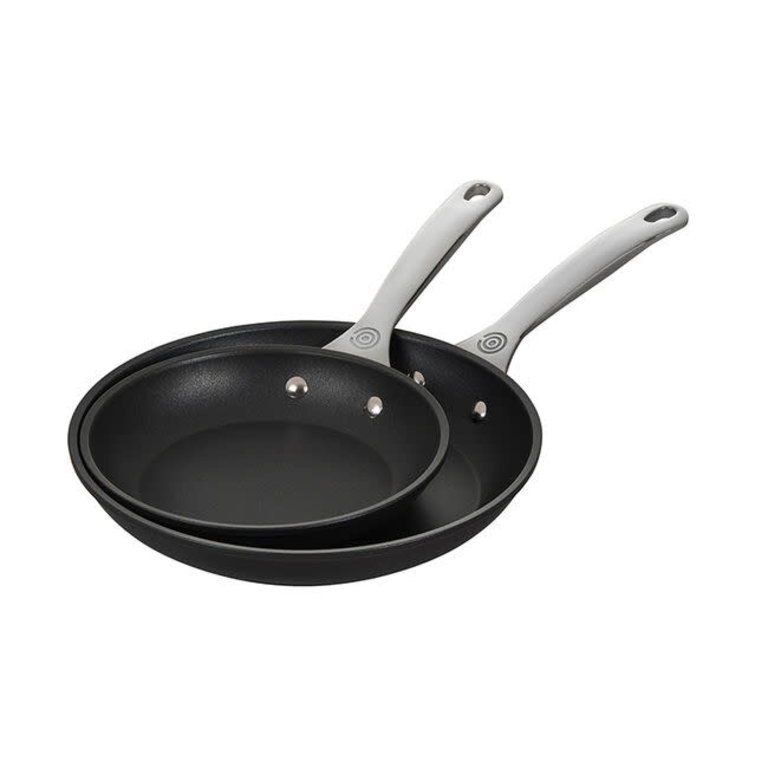 Le Creuset Toughened Nonstick 2 pc PRO 8 in and 10 in Fry