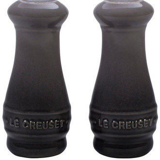 Le Creuset Salt & Pepper Shaker Set of 2 - stoneware Le Creuset Salt & Pepper Shaker Set of 2 - stoneware