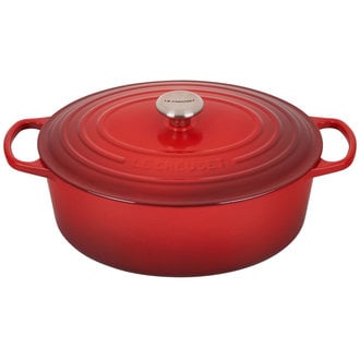 Le Creuset Signature Oval Dutch Oven 8 qt Le Creuset Signature Oval Dutch Oven 8 qt