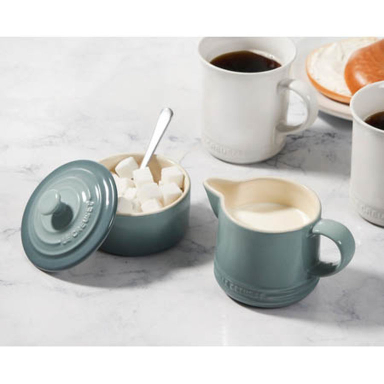 Le Creuset Signature Cream and Sugar Set IA