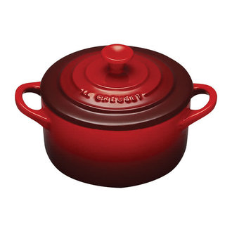 Le Creuset Mini Round Cocotte 8 oz Le Creuset Mini Round Cocotte 8 oz