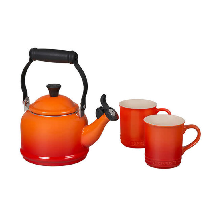 Le Creuset Demi Kettle and 2 Mug Set