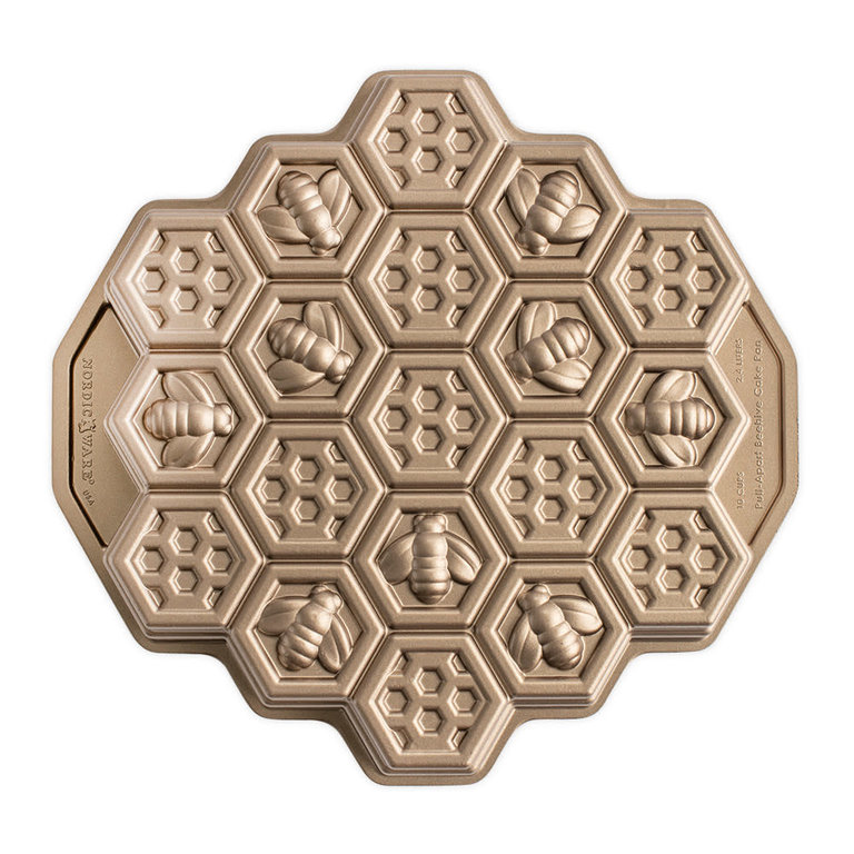 Nordic Ware Honeycomb Pullapart Pan