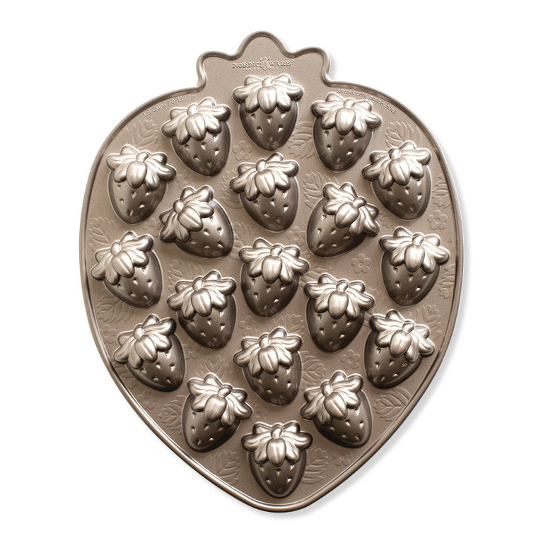 Nordic Ware Strawberry Patch Bitelet Pan DC