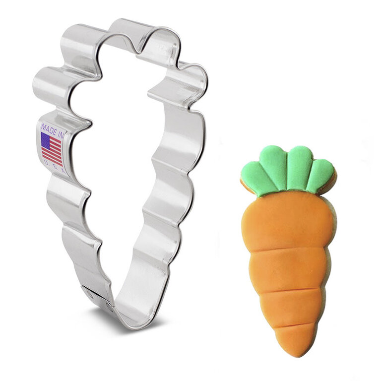 LOOSE Alt Holiday Cookie Cutter Carrot IA