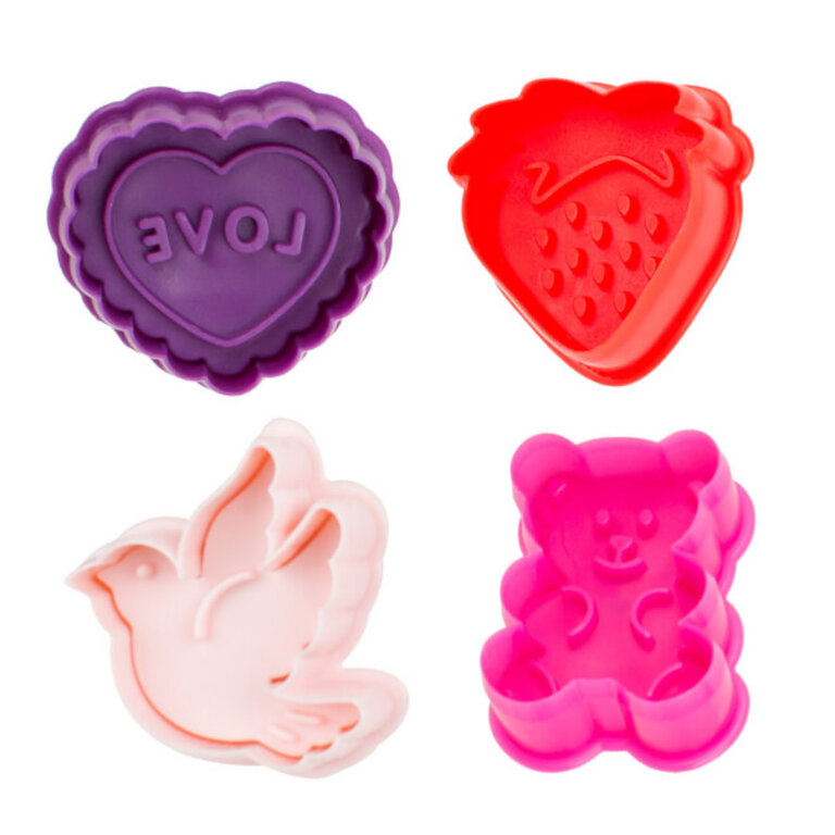 4 Piece Cutter Set Valentine