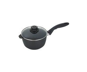 https://cdn.shoplightspeed.com/shops/612885/files/7823680/300x250x2/swiss-diamond-xd-22-qt-sauce-pan-with-lid-7-inch.jpg