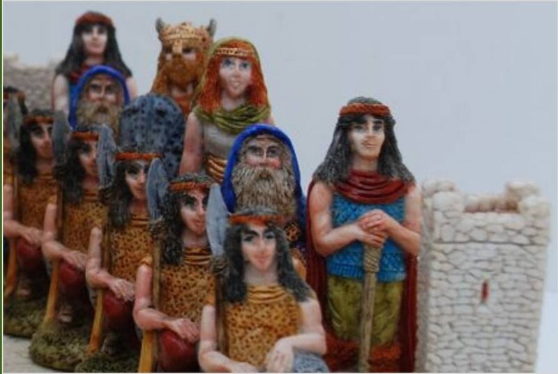 O'Gowna Celtic Legends Chess Set *Handpainted*