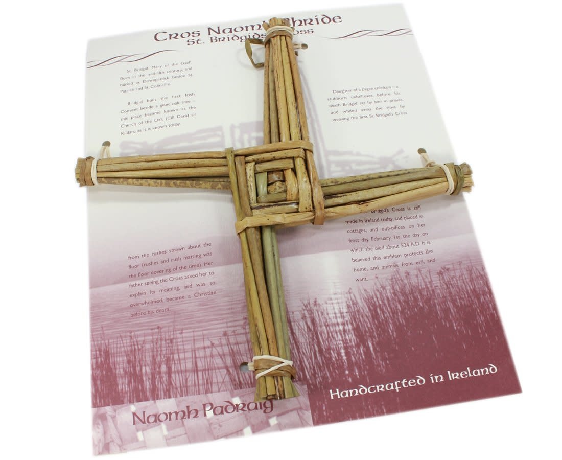 Naomh Padraig Handcrafts St Brigid Cross on Large Card