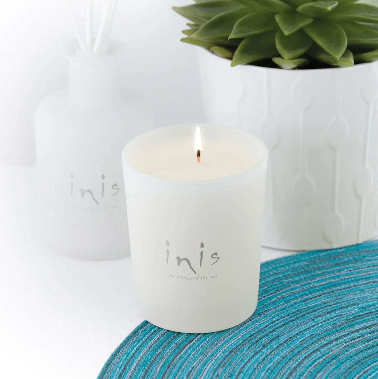 Inis Energy of the Sea Scented Candle 190g/6.7oz