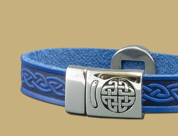 Lee River Leather Eternal Knot Single Magnetic Cuff