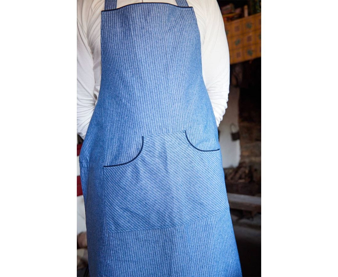 Lee Valley Ireland Apron: Blue Stripe