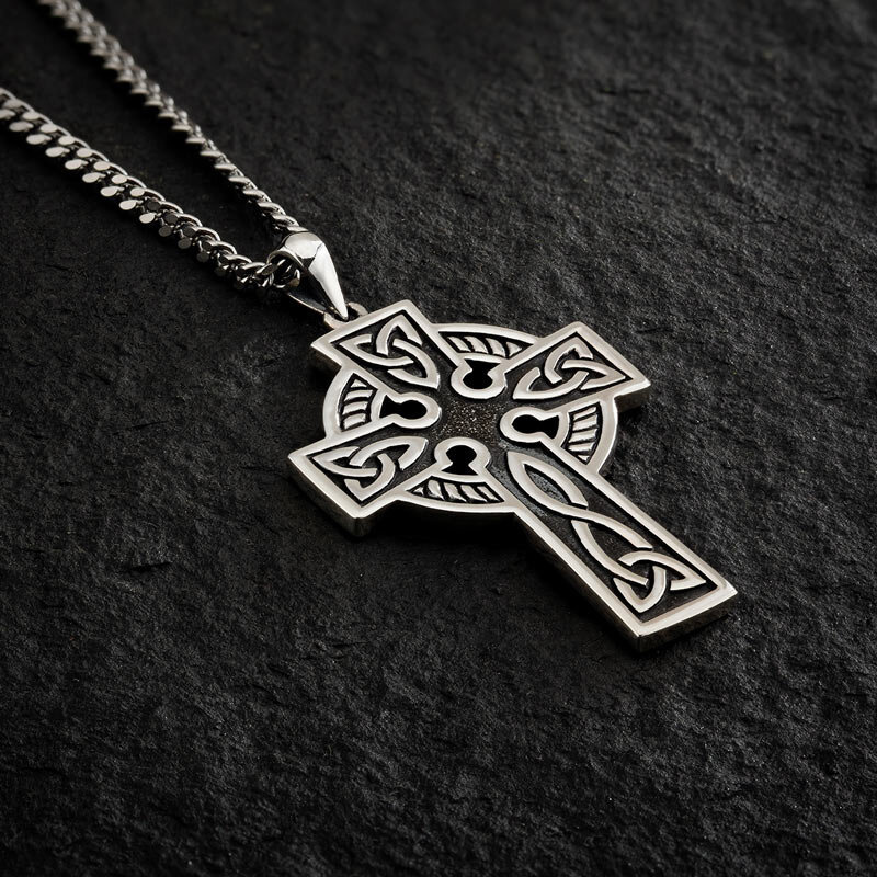 Solvar Double Sided Celtic Cross on Steel Chain