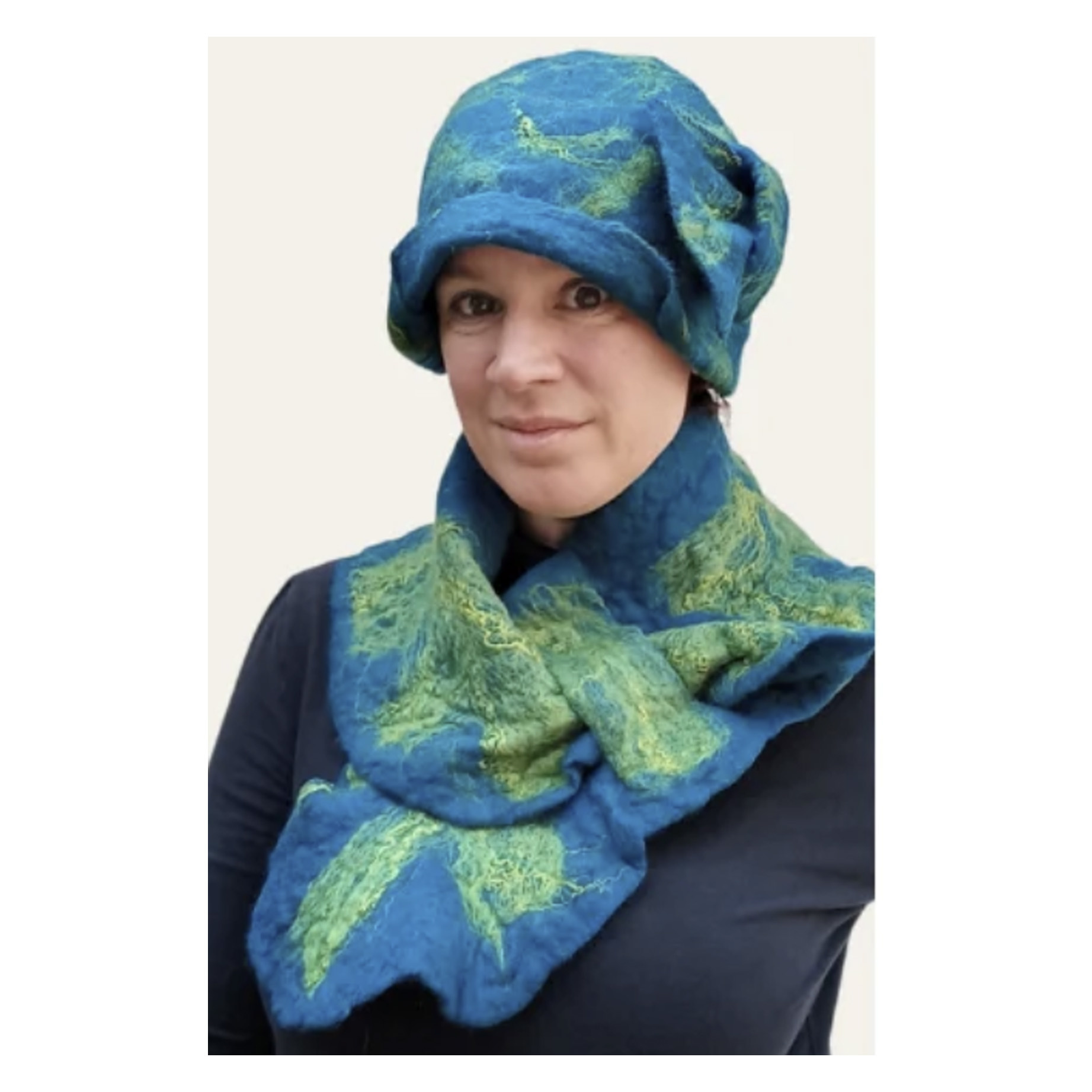 Jayne Gillan Designs Felt Valentia Hat: Teal Green