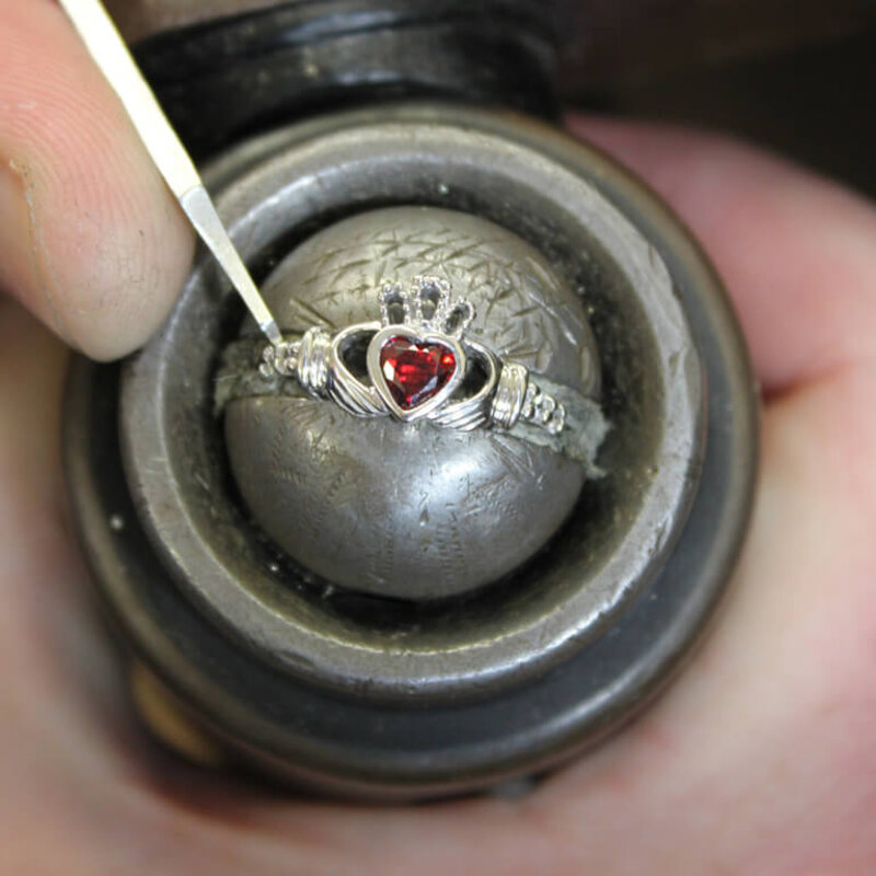 Shanore S/S January Birthstone Claddagh Ring