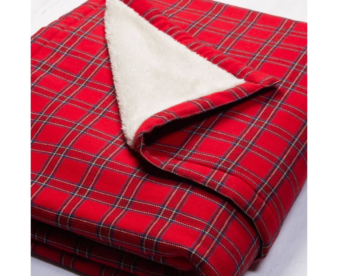 Lee Valley Ireland Tartan Fleece Blanket: Red