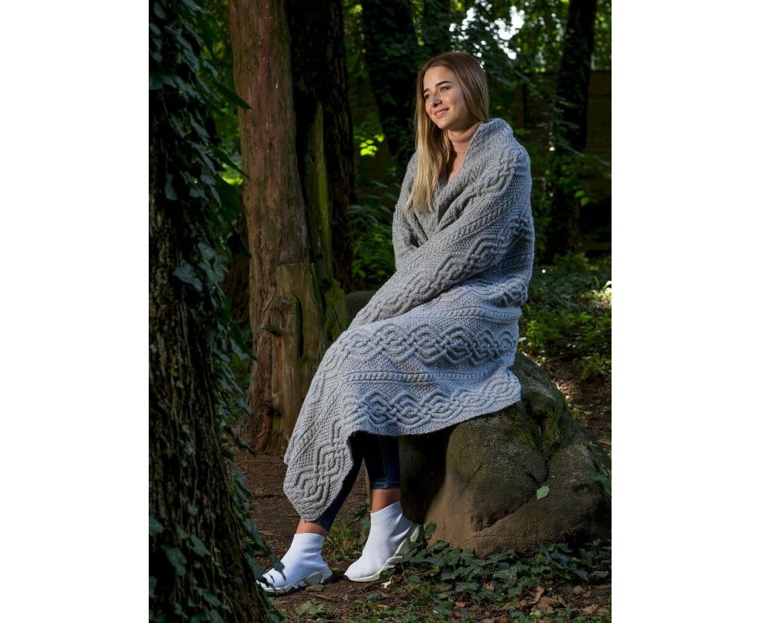 SAOL Dara Merino Wool Throw - Grey