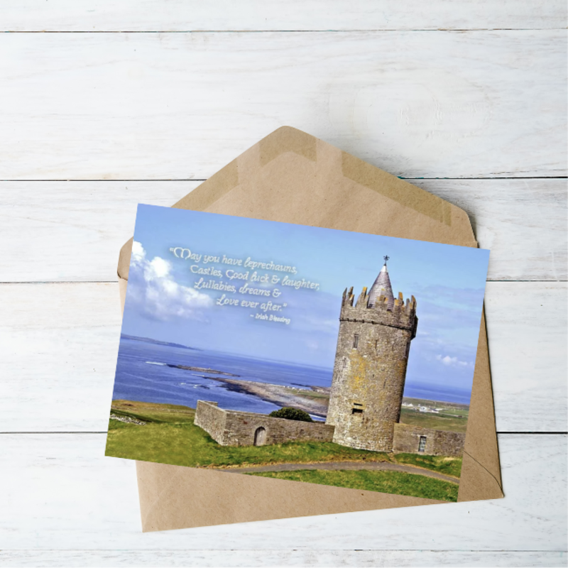 Mundo Images Wedding Card: Doonagore Castle