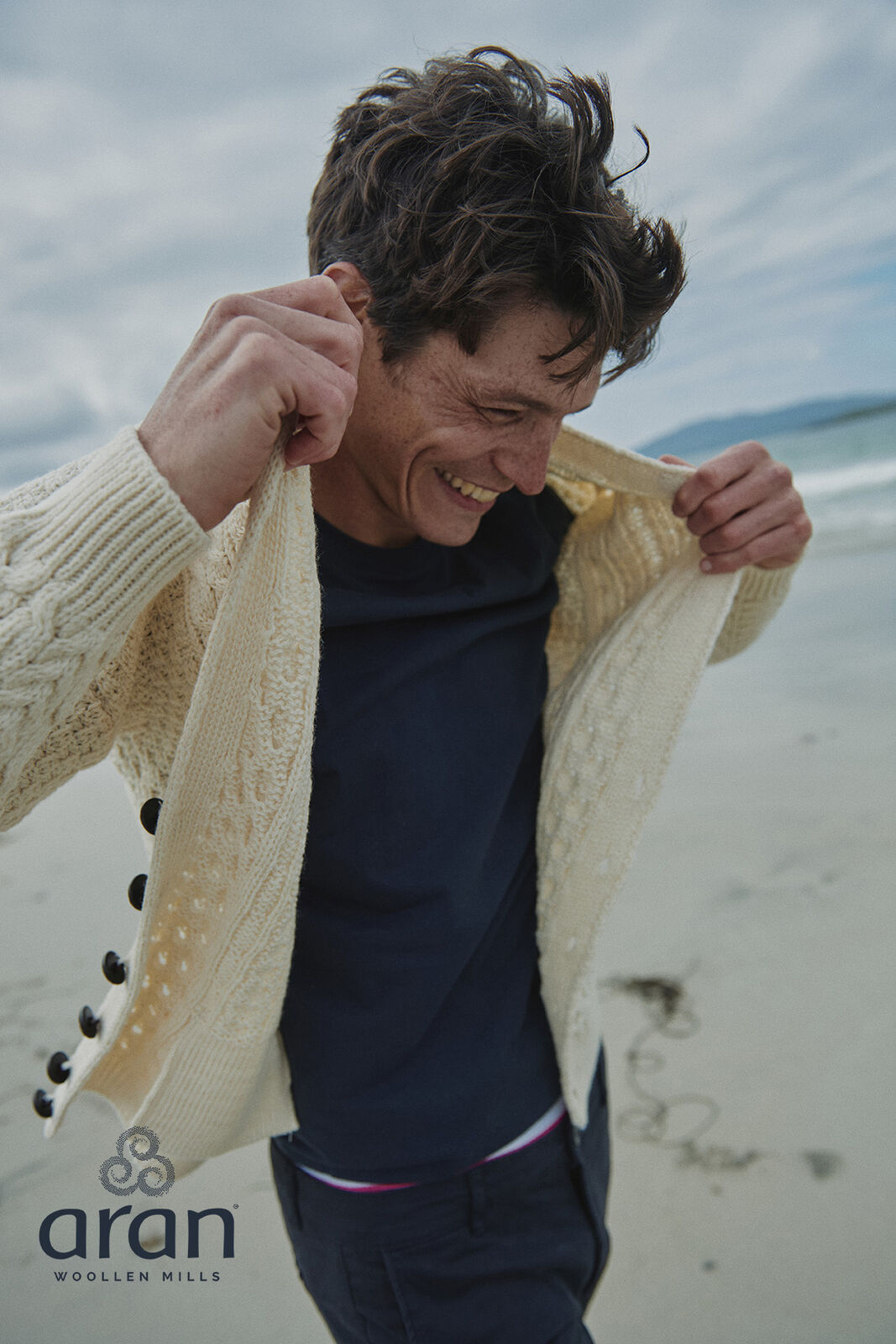 Aran Woollen Mills Wool V-Neck Natural Cardigan