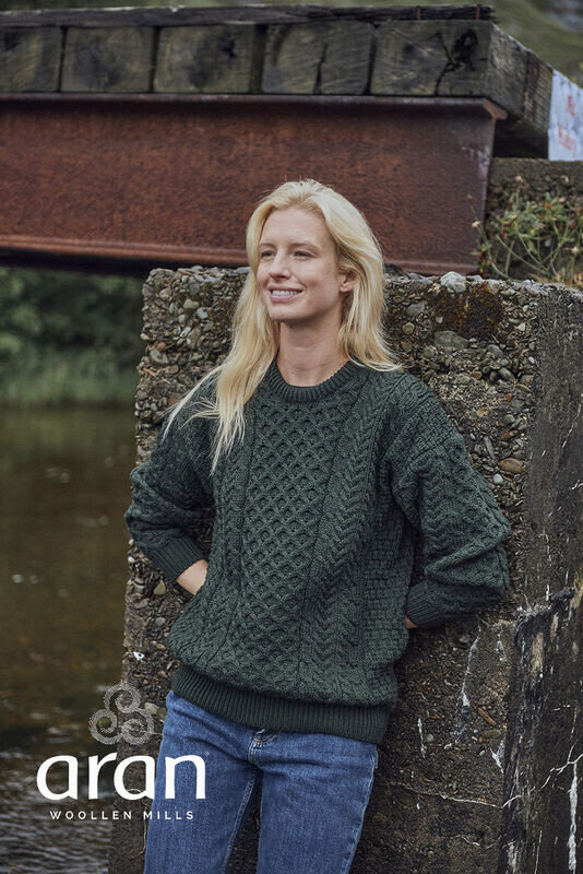 Aran Woollen Mills Classic Aran Wool Sweater - Dark Green