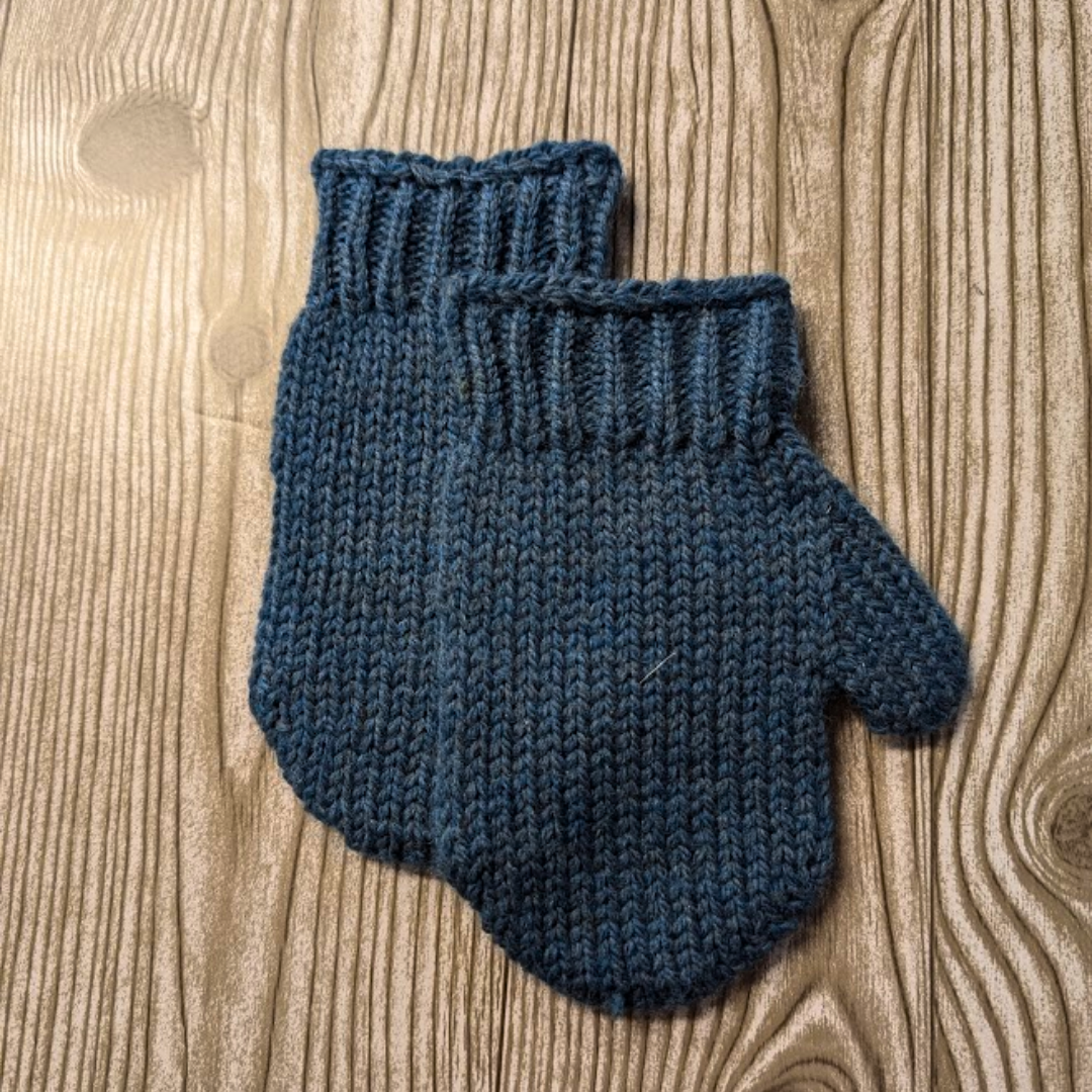 Aran Woollen Mills Kids Irish Sea Super Soft Wool Mittens: