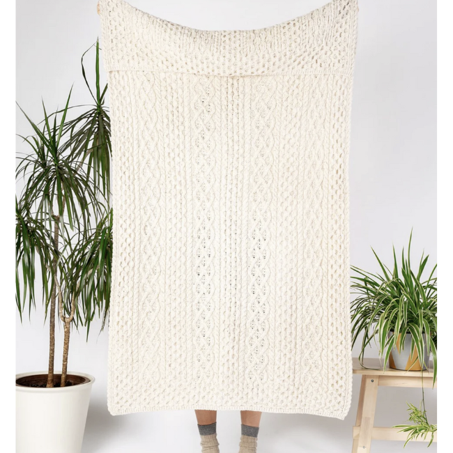 IrelandsEye Knitwear Luxe Cashmere Aran Throw Blanket Chalk