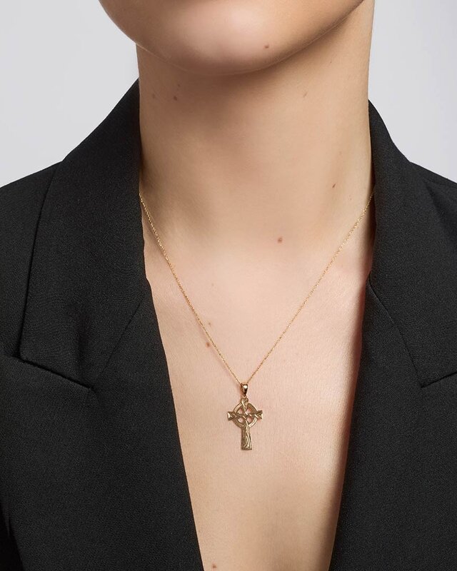 Solvar 14k Gold Celtic Cross by Solvar
