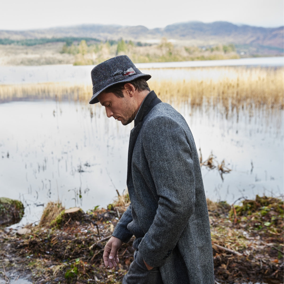 Hanna Hats Tweed Walking Hat: Ocean Blue