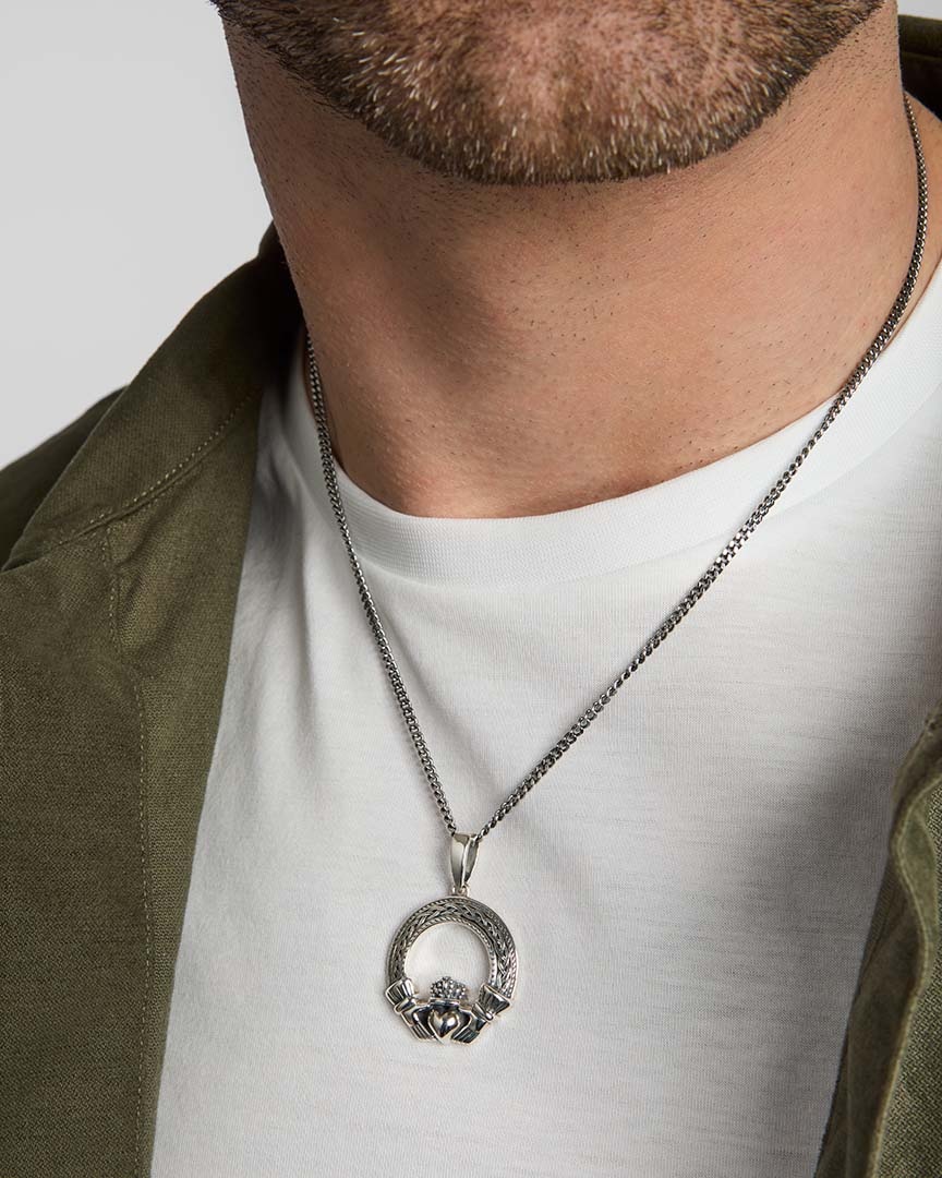 Solvar Sterling Silver Oxidized Celtic Claddagh Necklace