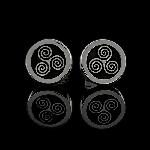 Arnua Sterling Silver Newgrange Triskele Stud Earrings