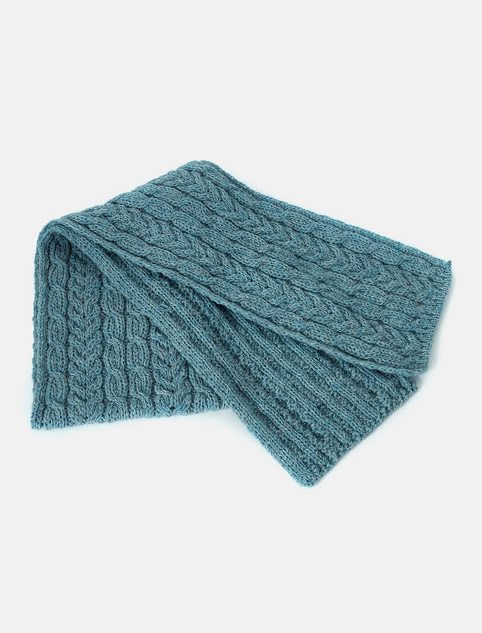 Aran Woollen Mills Aran Heritage Cable Scarf