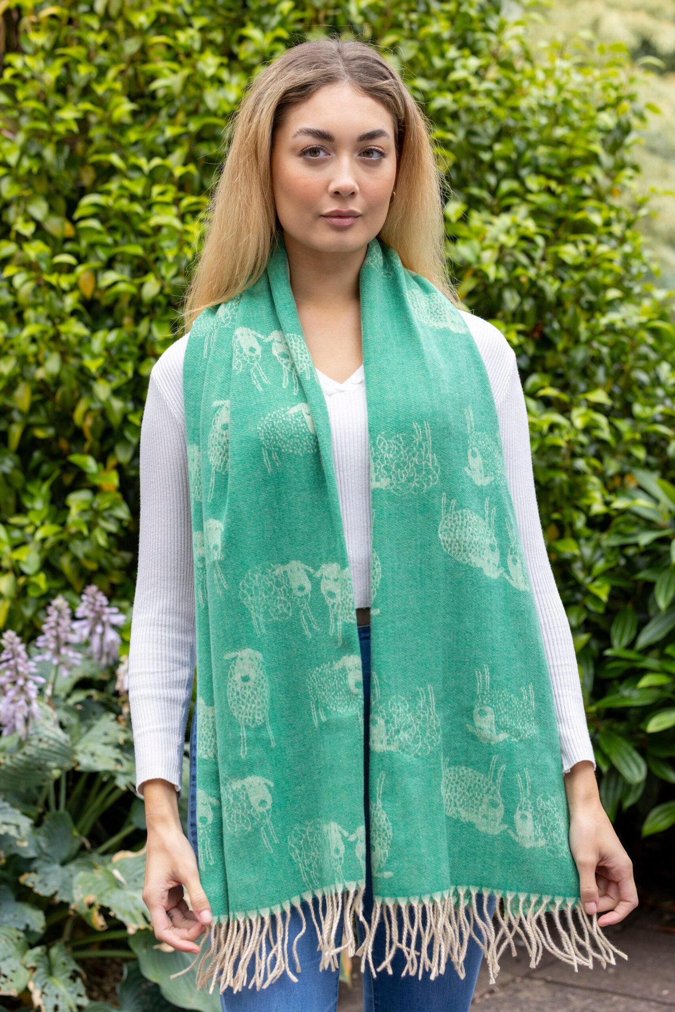 Erin Knitwear Luxury Sheep Scarf: Light Green