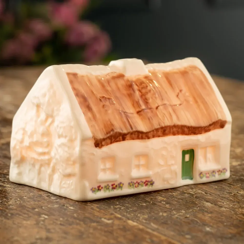 Belleek Belleek Quiet Man Cottage