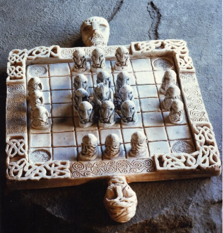 O'Gowna Fidchell: Celtic Chess Set