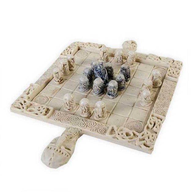 O'Gowna O'Gowna Celtic Chess Set
